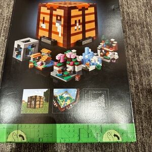 The crafting table Lego set Minecraft Crafting Box Set